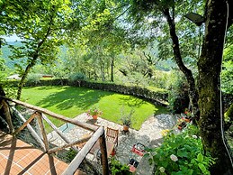 Torretta Sleeps 5 With Pool and Exclusiv