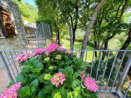 Torretta Sleeps 5 With Pool and Exclusiv