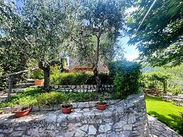 Torretta Sleeps 5 With Pool and Exclusiv