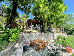 Torretta Sleeps 5 With Pool and Exclusiv