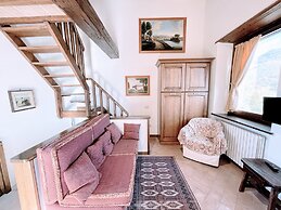 Torretta Sleeps 5 With Pool and Exclusiv