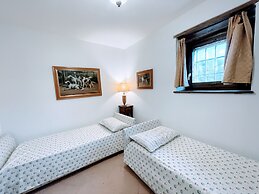 Torretta Sleeps 5 With Pool and Exclusiv