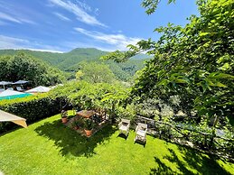 Torretta Sleeps 5 With Pool and Exclusiv