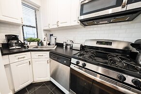 Lovely 4 Br Apt - 2 Blocks To Central Park West