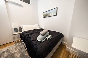 Lovely 4 Br Apt - 2 Blocks To Central Park West