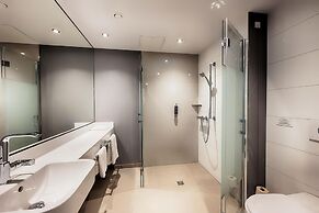 Premier Inn Darmstadt City Centre