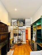 Charming Studio Half Block To Central Park Uws