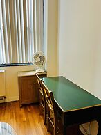 Charming Studio Half Block To Central Park Uws