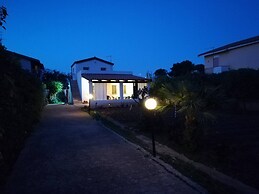 Villa Kore in Complete Relaxation Near the sea - Wi-fi