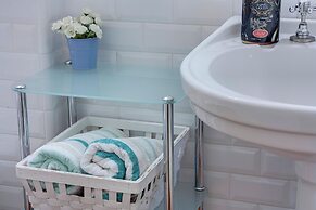 Central Duomo Apartment With Fast Wifi