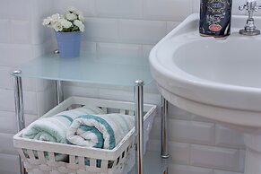 Central Duomo Apartment With Fast Wifi