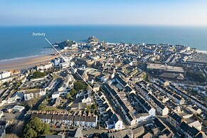 Sunbury Villa - Close to Town and Beaches