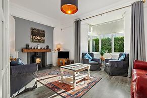 Sunbury Villa - Close to Town and Beaches