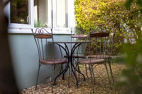 Sunbury Villa - Close to Town and Beaches