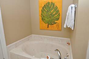 Phoenix West II by Brett/Robinson Vacations