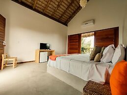 Unusual Accommodation With Pool not far From the Beach - by Feelluxury