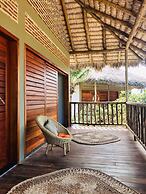 Unusual Accommodation With Pool not far From the Beach - by Feelluxury