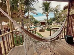 Unusual Accommodation With Pool not far From the Beach - by Feelluxury