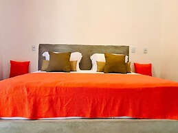 Unusual Accommodation With Pool not far From the Beach - by Feelluxury