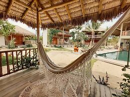 Unusual Accommodation With Pool not far From the Beach - by Feelluxury