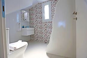 Xenos Villa 6 With a Private Pool Near the sea