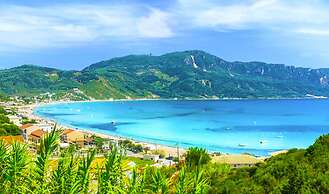 Holiday Apartment Skaros in Honey Valley, Agios Georgios North, Pagon