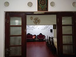 More Attractive Wonderful 1950 Mid-century Home With Another Newly Bui