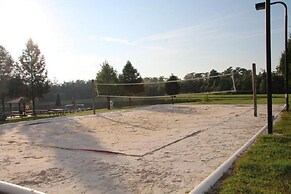 Townhouses Condos With Fantastic Resort Facilities