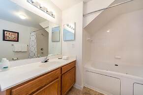 Townhouses Condos With Fantastic Resort Facilities