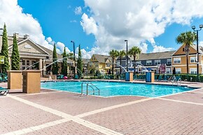 Townhouses Condos With Fantastic Resort Facilities