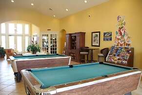 Townhouses Condos With Fantastic Resort Facilities