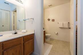 Townhouses Condos With Fantastic Resort Facilities