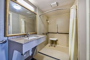 Studio 6 Extended Stay - Birmingham, AL - Medical Center