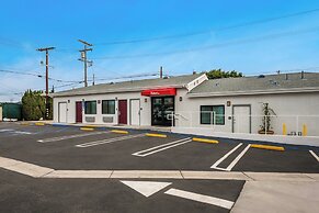 Red Roof Inn Carson - Wilmington
