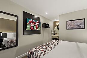 Red Roof Inn Carson - Wilmington