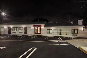 Red Roof Inn Carson - Wilmington