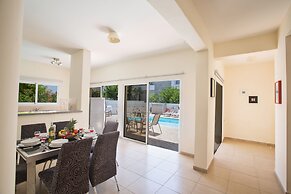 Protaras Delfini Villa Dv8