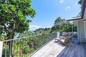 Koi Waiheke with private beach access
