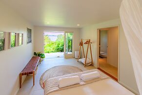 Koi Waiheke with private beach access