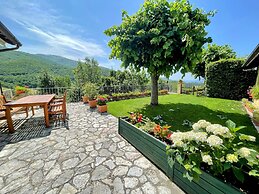 Casetta - Sleeps 5 With Aircon, Wifi, Pool and Astounding Views