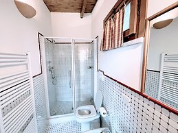 Casetta - Sleeps 5 With Aircon, Wifi, Pool and Astounding Views