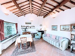 Casetta - Sleeps 5 With Aircon, Wifi, Pool and Astounding Views