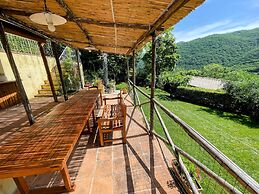 Casetta - Sleeps 5 With Aircon, Wifi, Pool and Astounding Views