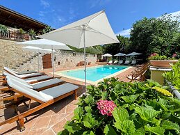 Casetta - Sleeps 5 With Aircon, Wifi, Pool and Astounding Views