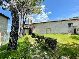 Casetta - Sleeps 5 With Aircon, Wifi, Pool and Astounding Views