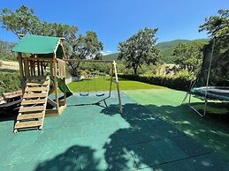 Casetta - Sleeps 5 With Aircon, Wifi, Pool and Astounding Views