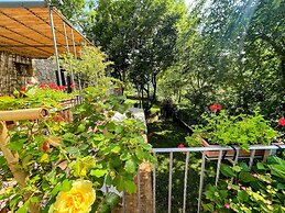 Casetta - Sleeps 5 With Aircon, Wifi, Pool and Astounding Views