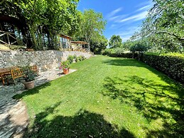 Casetta - Sleeps 5 With Aircon, Wifi, Pool and Astounding Views