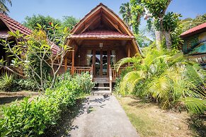 Kubu Sental Cottage