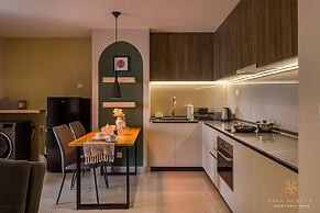 Datum Jelatek Sky Residence KLCC, Five Senses